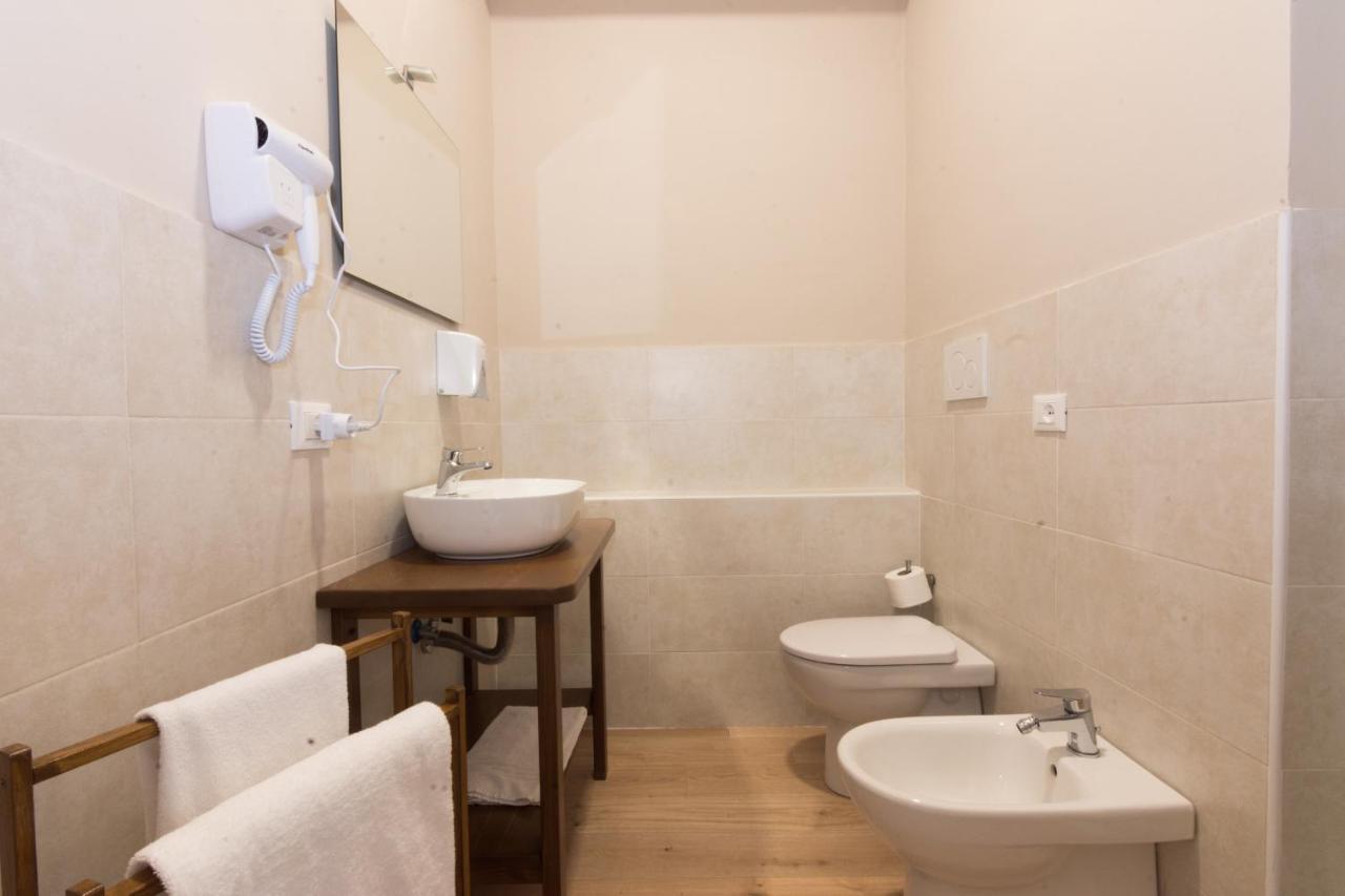 קטאניה Dimora Lupo_Lifestyle B&B מראה חיצוני תמונה